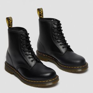 Women’s Doc Martens size 8